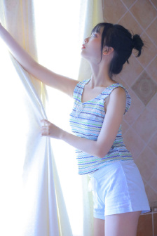 一女多男3根一起进去爽吗